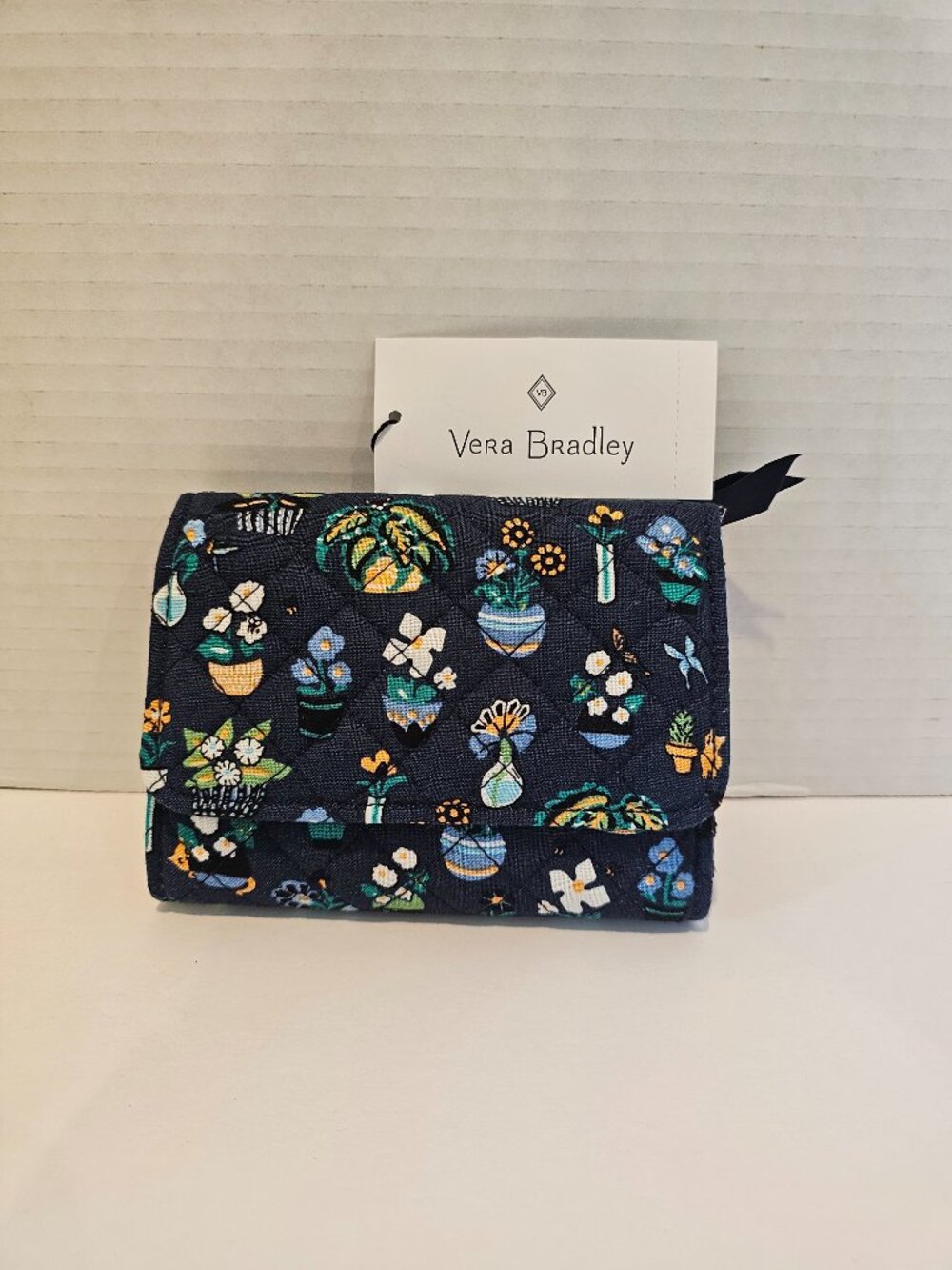 NWT Vera Bradley RFID Riley Compact Wallet Plants Flower Blue Green Cactus White - Picture 9 of 12